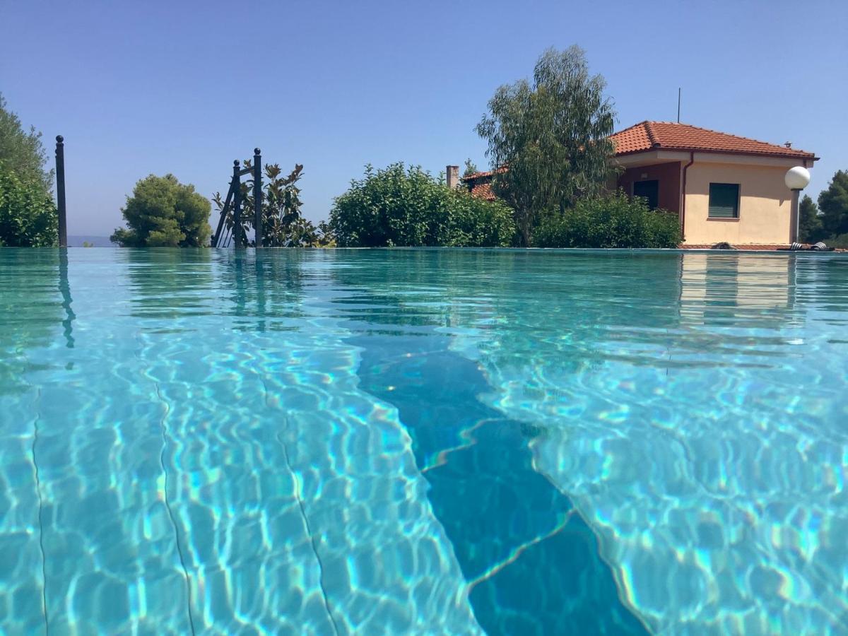 Amazing Villa With Views Sea In Paliouri Exterior photo